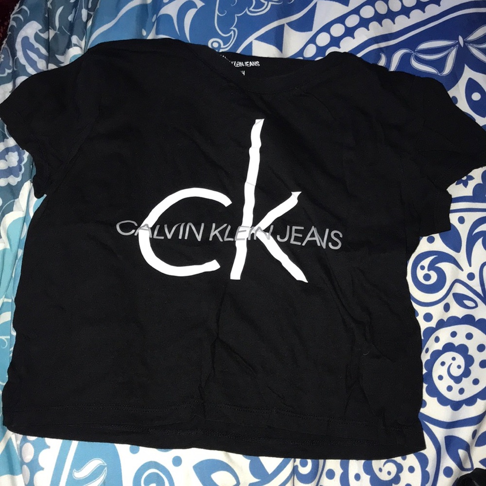 Calvin Klein black tee🌫